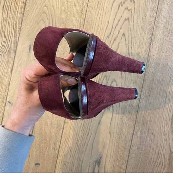 Celine by Phoebe Philo Burgundy Suede Slingback Wedges - Picture 5 of 8